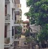 NHÀ ĐẸP DÂN XÂY NGUYỄN VĂN CỪ 7 TẦNG THANG MÁY – FULL NỘI THẤT SÁT OTO TRÁNH SÁT MẶT PHỐ .