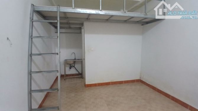 TÒA CHDV NGAY TRUNG TÂM Q10-GA METRO DAN CHỦ- 148M2- NGANG 6.2M- 6 TẦNG- 100TR/THÁNG