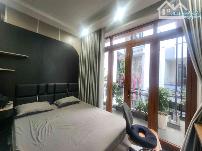 💥NHÀ MỚI 3 TẦNG – KIỆT Ô TÔ TÔN ĐỨC THẮNG – FULL NỘI THẤT- SÁT ĐƯỜNG CHÍNH - NHỈNH 6 TỶ
