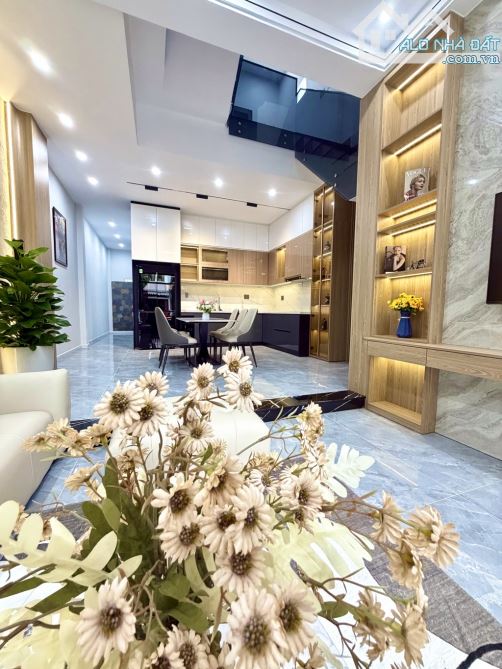 🔥 NHÀ 3 TẦNG MẶT TIỀN PHÚ XUÂN  – 90M² – GIÁ CHỈ 8,19 TỶ 🔥 - 2