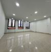 Cho thuê liền kề Hateco Xuân Phương 80m2, 5 tầng, oto đỗ tránh.
