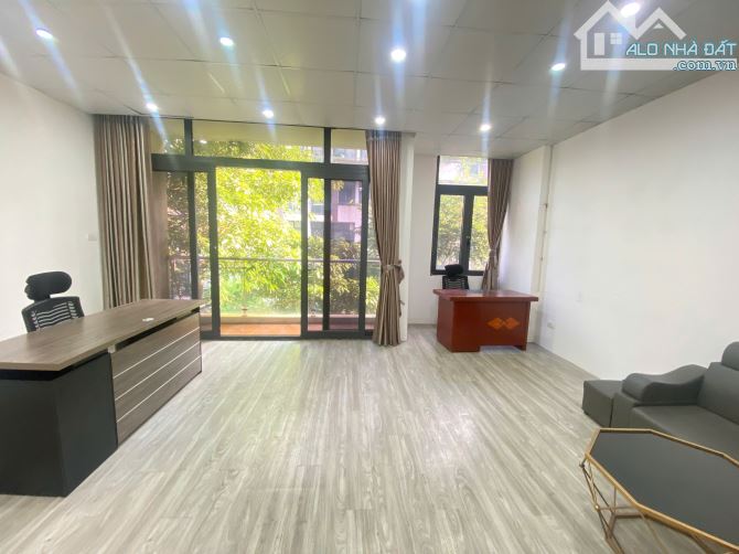 CHO THUÊ TẦNG 3 LIỀN KỀ HD MON LÀM VĂN PHÒNG DT 80M2 CHIA SẴN 2 PHÒNG