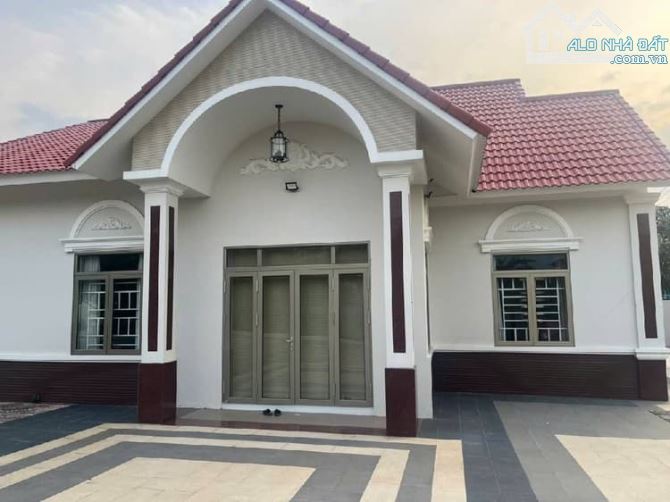 Nhà vườn nghỉ dưỡng, hơn 1000m2 sẵn 400m2 thổ cư, còn lại đất nn,nở hậu tài lộc - 1