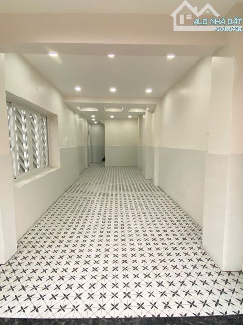 bán nhà mặt tiền Huỳnh Tấn Phát - Nhà Bè DT 3,7 x10,5 m giá 6.99 tỷ - 2