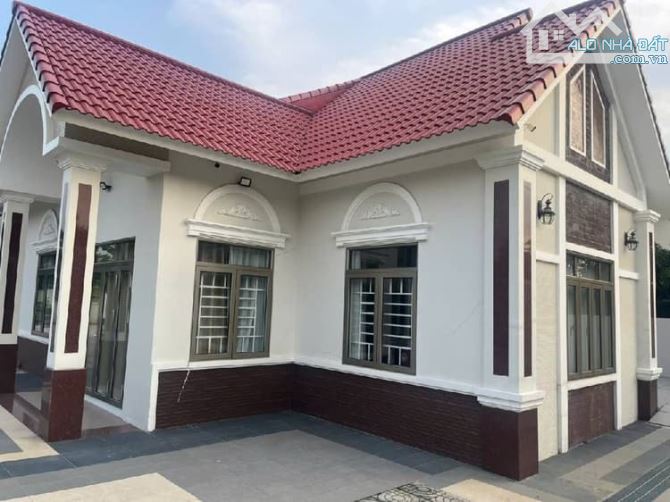 Nhà vườn nghỉ dưỡng, hơn 1000m2 sẵn 400m2 thổ cư, còn lại đất nn,nở hậu tài lộc - 2