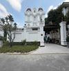 Biệt thự khu Compound Nguyễn Văn Hưởng, Thảo Điền, DT: 17x50m, 4 tầng, có hồ bơi, 265 tỷ
