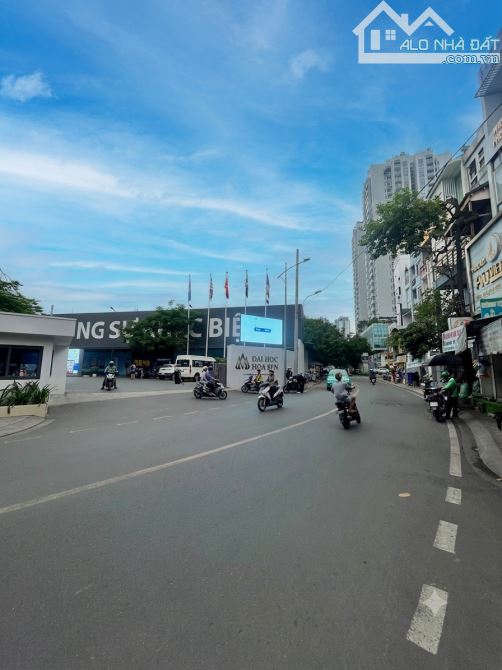 Nhà đẹp 4 tầng x 78m2 HXH Thành Thái - cư xá Đồng Tiến