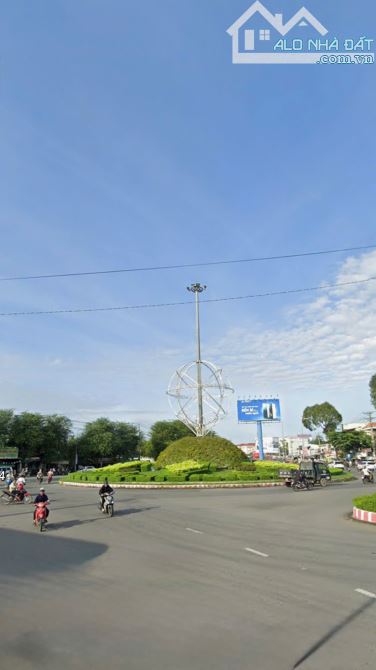 CHO THUÊ MẶT BẰNG GÓC 2 MẶT TIỀN ĐƯỜNG 3 THÁNG 2 GẦN BỆNH VIỆN DA LIỄU CẦN THƠ - 2