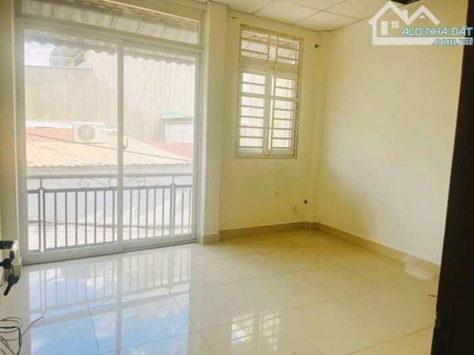 Quận 12-Tân Thới Hiệp 6 Nhà 2 Tầng (4x15),57m²,2PN,2WC-SHR.Giá: 3,78 tỷ TL. - 2
