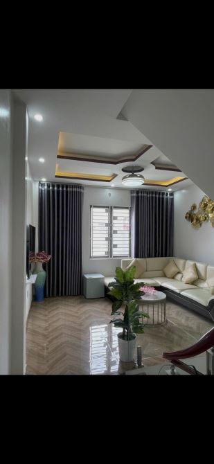 Bán nhà 4 tầng mặt đường Phương Lưu, buôn bán kinh doanh chỉ hơn 5 tỷ - 2