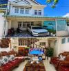 Nhà Đà Lạt 100m2 - 4 tỷ 8 - đường ô tô - sân đậu ô tô - Gần Trung Tâm