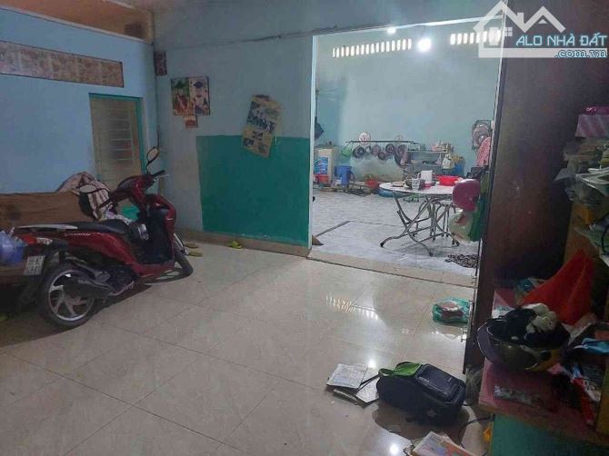 MẶT TIỀN KINH DANH NGUYỄN HỮU TRÍ GẦN CHỢ ĐỆM NGANG 8,4 DÀI 27 GIÁ CHỈ8,5 TỶ - 1
