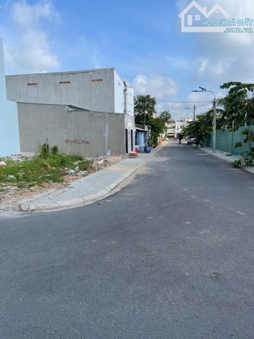 Chủ bán lô đất góc 2 mặt tiền(5x17m)Gần chợ đầu mối bình điền bình chánh - 1