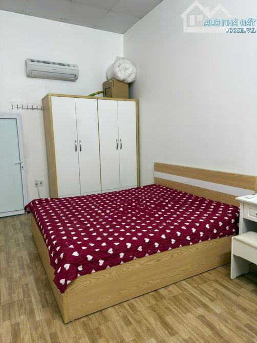 Cho thuê 2 phòng,FULL nội thất, điện nước giá dân khu Định Công Hạ, phường Định Công, HN