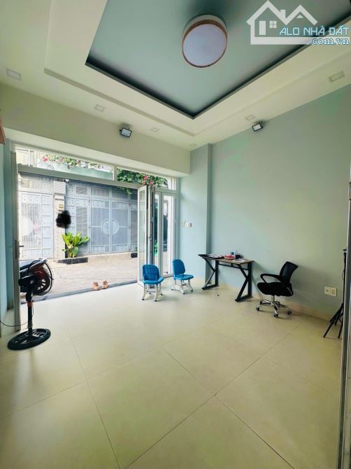 NHÀ PHÂN LÔ CẠNH CC 4S LINH ĐÔNG - 2