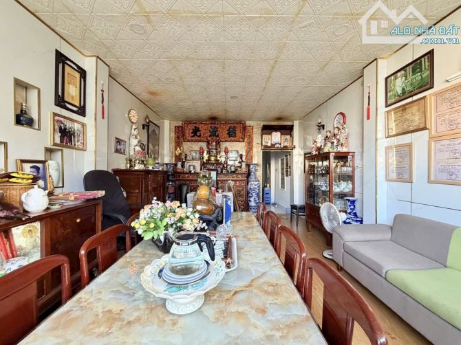 KẸT VỐN BÁN GẤP NHÀ KÝ HOÀ, QUẬN 5. GIÁ:4Tỷ150/67m2. 4 LẦU. SỔ HỒNG RIÊNG ĐÃ HOÀN CÔNG 4
