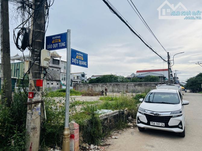 🌟Đất mặt tiền đường DIỆU QUANG-Phường Vỹ Dạ- Cách Phạm Văn Đồng chỉ 80m