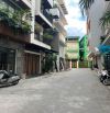 Bán Đất tặng nhà 30m2, 3,6 tỷ , ô tô đỗ cửa lô góc , gần cầu đuống ,gia lâm  3,6 tỷ