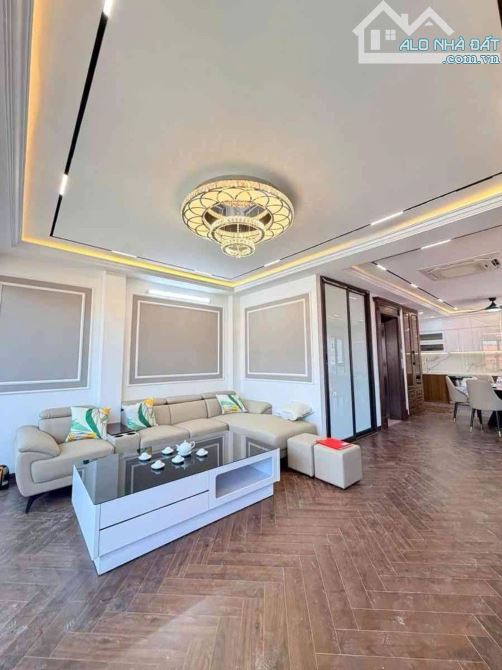 Bán nhà phân lô Thái Thịnh – 62m², 7 tầng thang máy - 3