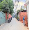 Nhà ngay TT dĩ an , bình dương củ HCM 130m2, nhà hoàn công mới 100%