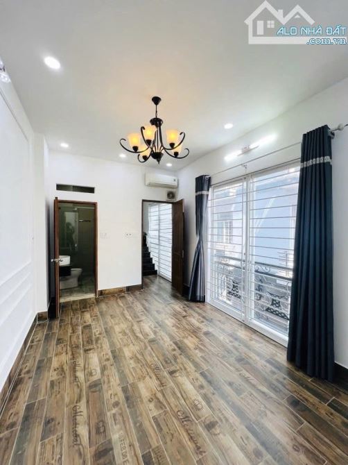 Nhà 330/1a Lê Hồng Phong Q10 5x10m 3L 3pn Nhà mới - 3