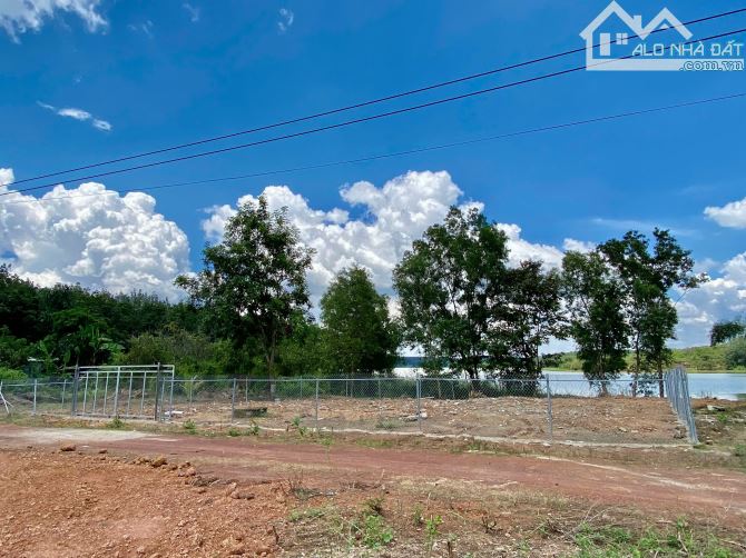 Đất view hồ nghỉ dưỡng Đồng Phú - SHR 400m2 - Giá 390TR