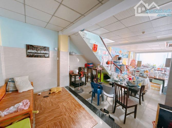 Bán gấp nhà lầu ngay chợ phúc hải tân phong 145m2 giá ngộp chỉ 6ty2 quá rẻ - 3