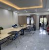 Cho thuê sàn văn phòng 100m2 Lạc Long Quân ngõ xe Ô tô tránh nhau  chỉ 11 triệu/ tháng