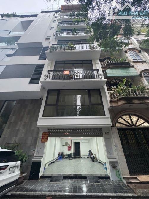Cho thuê tầng 1( MBKD) tại ngõ 26 số 27 Nguyên Hồng,dt 68m2,giá 13,5tr/tháng,mới tinh,