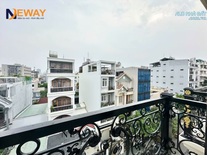 Quận 7, nhà mới xây, ban công, phòng đầy đủ nội thất, máy giặt riêng - 5