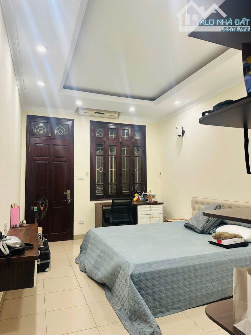Cho thuê nhà Khu tập thể Bộ Công An, 34 Hoàng Cầu 2