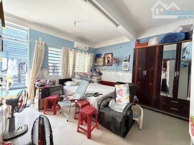 Siêu phẩm CMT8, Quận 3 diện tích hơn 85m2 cần tìm chủ mới. Chốt giá 4Tỷ880 bao ra sổ 5