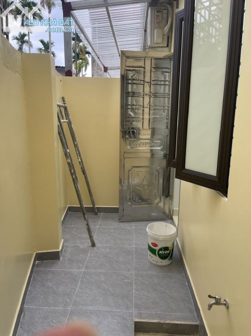 🏡 CHÍNH CHỦ CHO THUÊ NHÀ NGUYÊN CĂN 1 TẦNG – NHÀ MỚI XÂY, THIẾT KẾ HIỆN ĐẠI, NGÕ RỘNG 5M 3
