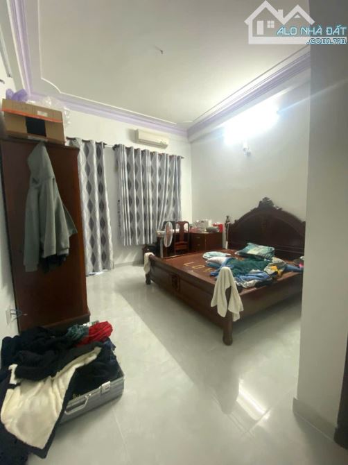 Bán nhà hẻm 10m ôtô tránh, Nguyễn Sỹ Sách, 4 tầng, 5PN, phường Tân Sơn, giá 7 tỷ 3