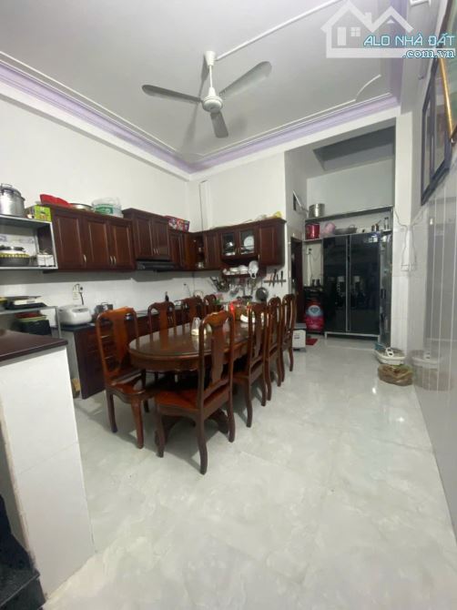 Bán nhà hẻm 10m ôtô tránh, Nguyễn Sỹ Sách, 4 tầng, 5PN, phường Tân Sơn, giá 7 tỷ 4