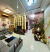 BÁN NHÀ NỞ HẬU 3 TẦNG 133M²  – SÂN RỘNG ĐỂ 2 Ô TÔ – TẶNG NỘI THẤT XỊN.