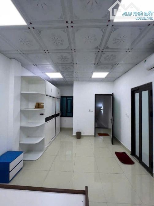 Cho thuê nhà cạnh Tân Tây Đô 90m, 7 phòng, đủ đồ. giá 10 triệu 5