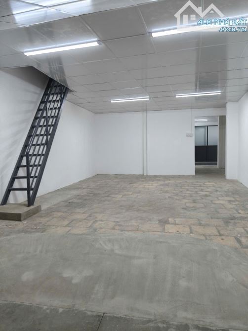 Cho thuê nhà Mặt tiền Nguyễn Chí Thanh,Q5-4x20- 3 tấm- 30 triệu- Kinh doanh tốt. - 4