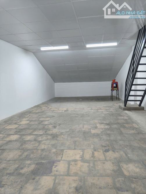 Cho thuê nhà Mặt tiền Nguyễn Chí Thanh,Q5-4x20- 3 tấm- 30 triệu- Kinh doanh tốt. - 5
