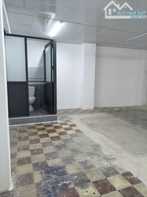 Cho thuê nhà Mặt tiền Nguyễn Chí Thanh,Q5-4x20- 3 tấm- 30 triệu- Kinh doanh tốt. - 7