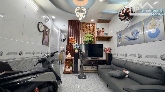 🏡 Nhà mới vào ở ngay - 2 tầng - 2 PN - Giáp với Tân Phú - Q.6 3
