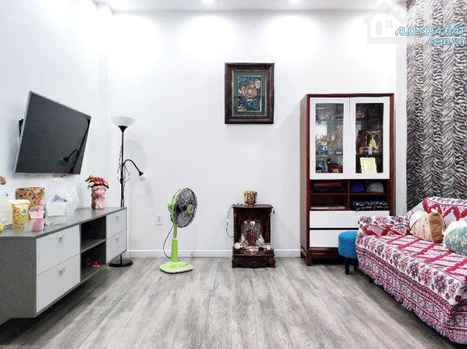 Chốt giá cuối chỉ 3Tỷ350 cho nhà hẻm 7m gần BV Ung Bướu - Trục Nơ Trang Long, Bình Thạnh 5
