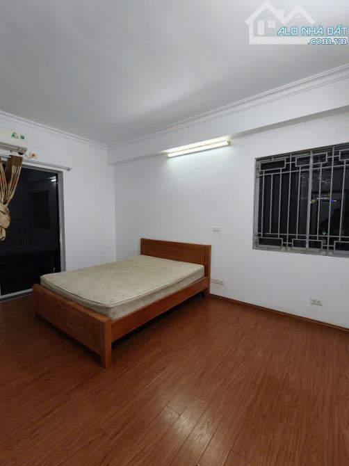 CHÍNH CHỦ CHO THUÊ CĂN HỘ CHUNG CƯ 143 ĐỐC NGỮ 3PN FULL ĐỒ 14tr CÓ SLOT Ô TÔ 2