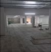 Cho thuê mặt bằng kho, Xưởng, cửa hàng ngõ 445 Lạc Long Quân. 130m2. Giá 30tr/tháng