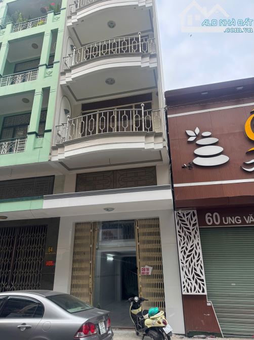 Cho thuê nhà mặt tiền Ung Văn Khiêm 2