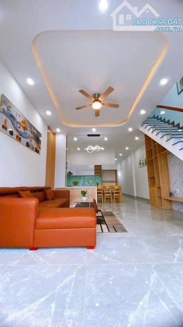 Nhà lầu ngay cây xăng 75 Đồng Khởi Biên Hoà - Giá 1,7 tỷ Thanh toán 500tr sở hữu ngay - 2