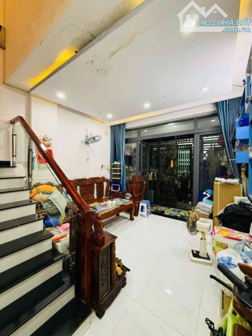 🔥NHÀ ĐẸP 2 TẦNG BTCT, GIÁP MT PHẠM VĂN CHIÊU GV, 36m2 (4*10), NT CƠ BẢN, 3,9tỷ (BL) - 3