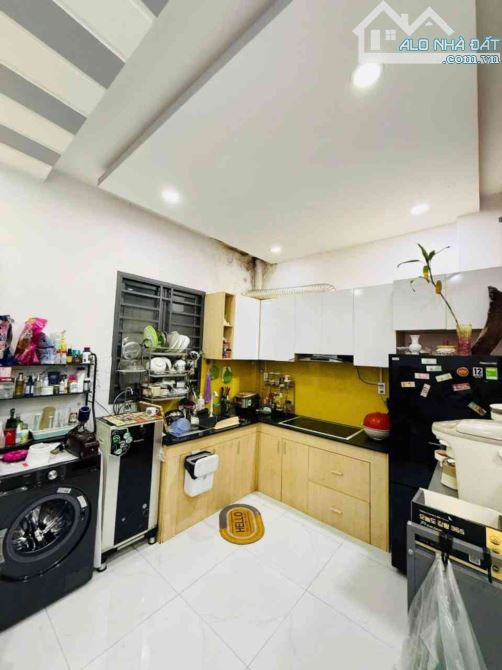 🔥NHÀ ĐẸP 2 TẦNG BTCT, GIÁP MT PHẠM VĂN CHIÊU GV, 36m2 (4*10), NT CƠ BẢN, 3,9tỷ (BL) - 4