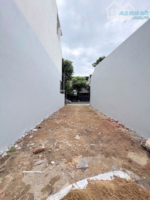 Bán cặp đất Lý Triện . DT:200m , ngang 10m , sổ đẹp
